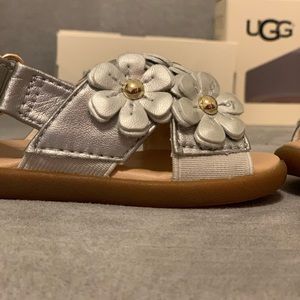 UGG Kids I Allairey Shimmer Flat Sandals